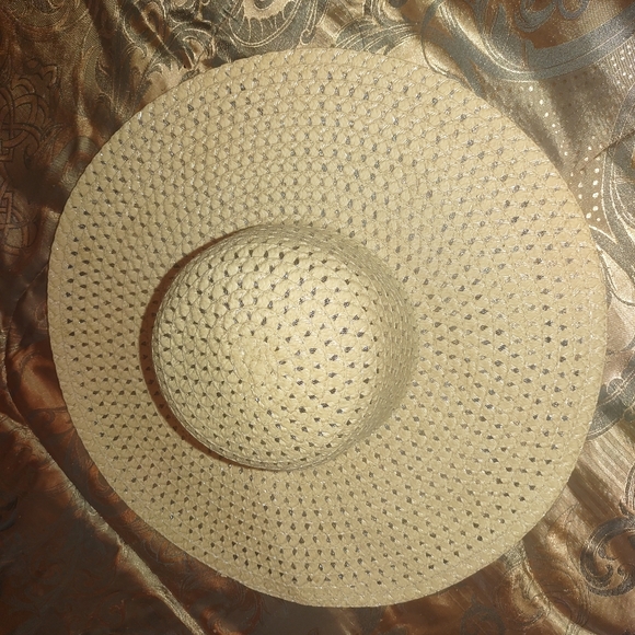 ABG Accessories Pale Yellow Floppy Hat - Picture 3 of 6
